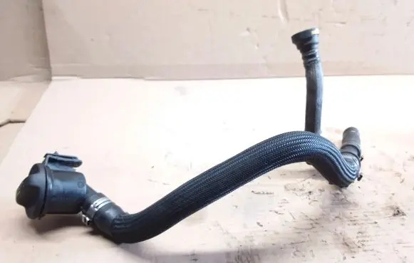 Peugeot 508 Oil fill pipe 9675398480