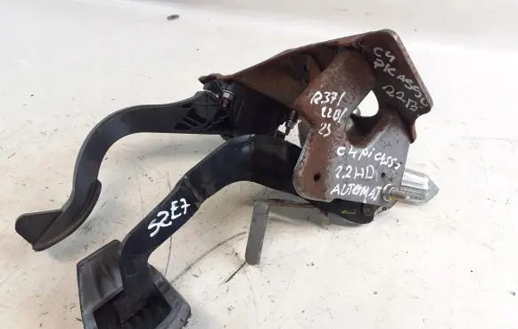 Citroen C4 I Picasso Pedal assembly 9682017180 9654725380