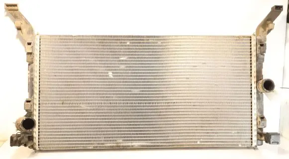 Renault Laguna III Coolant radiator
