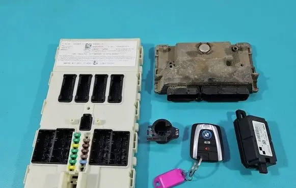 BMW i3 Engine control unit/module ECU 8636390 IMPRK1579703