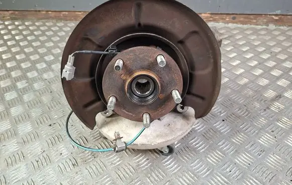 Subaru Forester SK Rear wheel hub