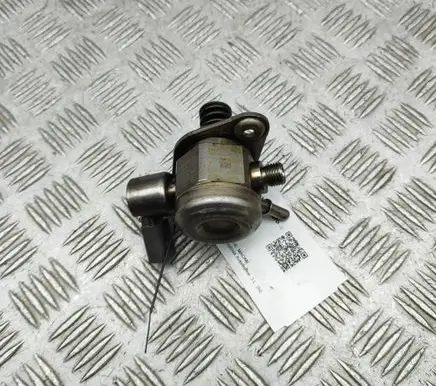 Porsche Macan (95B) Mechanical fuel pump 94611031561 0261520304