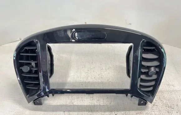 Nissan Juke I F15 Dash center air vent grill 687511KK0A E8945312100 P19660B48000