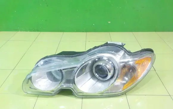 Jaguar XF X250 Headlight/headlamp 8X2313W030JD