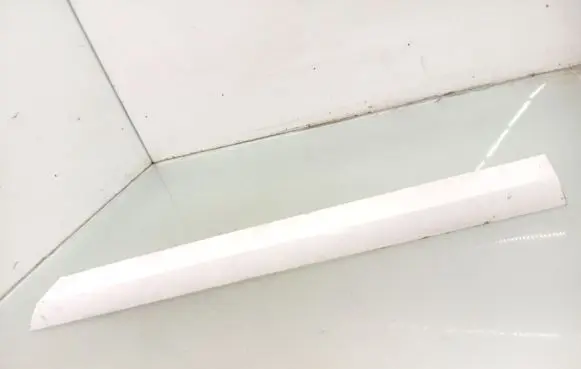 Volvo V70 Rear door trim (molding) 39884217
