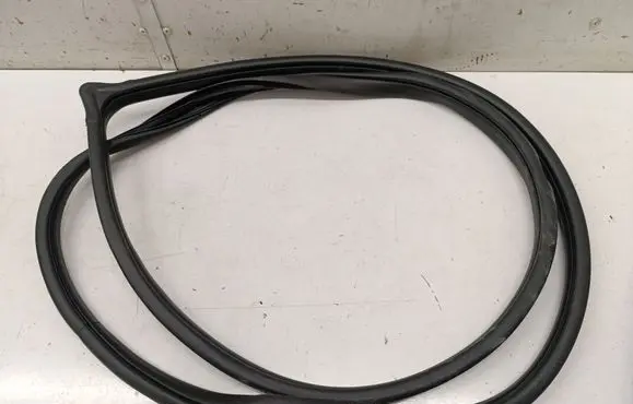 KIA Niro Front door rubber seal 
