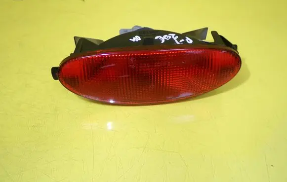 Peugeot 206 Third/center stoplight 45106