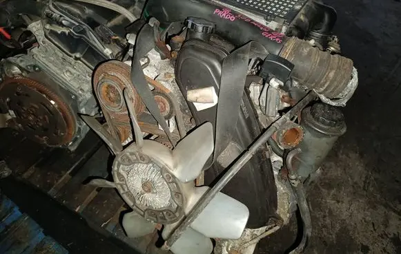 Toyota Land Cruiser (HDJ90) Engine 1KZTE 1KZ