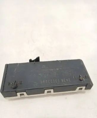 Mercedes-Benz C W205 Tailgate/trunk control unit/module A2229006008 03412067 2841017510300