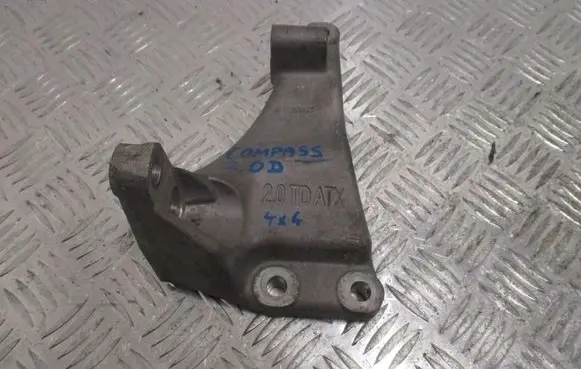Jeep Compass Engine mount vacuum valve 68298625AA