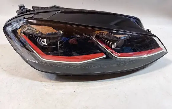 Volkswagen Golf VII Headlight/headlamp 5G1941082A