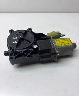 Chevrolet Cruze Rear door window regulator motor 98820J3010 0130822465