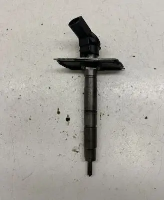 Audi A6 S6 C6 4F Fuel injector 059130277AB 0445115037