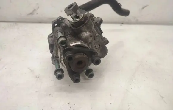 Power steering pump