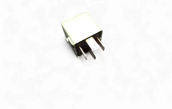 BMW 8 E31 Other relay 61368366600 8366600