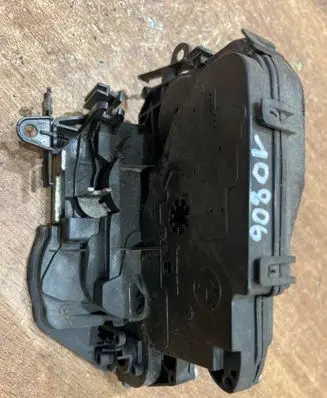 BMW 3 E90 E91 Rear door lock 7060295