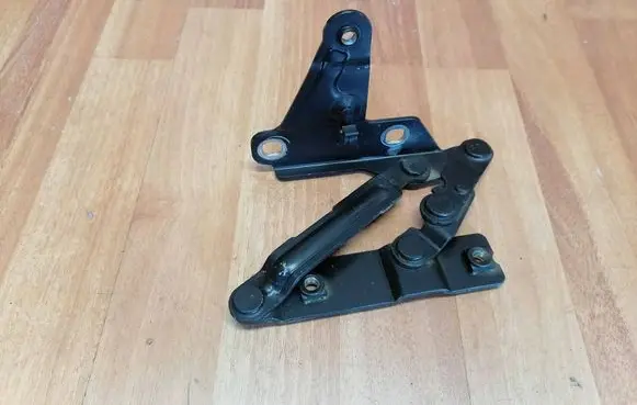 Seat Altea Engine bonnet/hood hinges 5P0823302B
