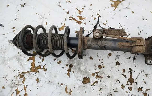 Ford Connect Front shock absorber with coil spring 