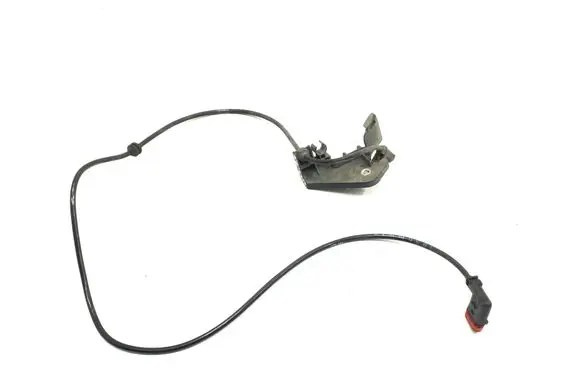 Mercedes-Benz GLK (X204) ABS rear brake sensor A2045401317