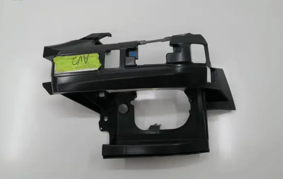Mercedes-Benz SLK R171 Front bumper mounting bracket A1718850165