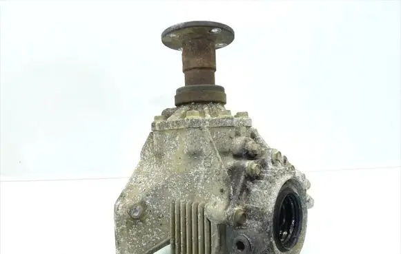 Gearbox transfer box case
