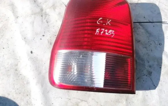 KIA Carnival Rear/tail lights