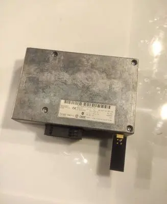 Audi A6 S6 C6 4F Bluetooth control unit module 4E0862335 4E0910336K