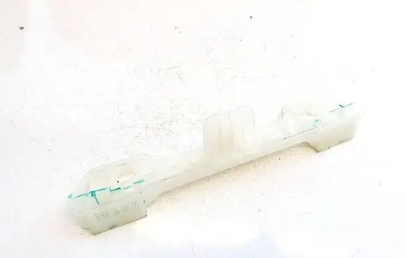 Volkswagen Jetta V Other exterior part 1K0858685B