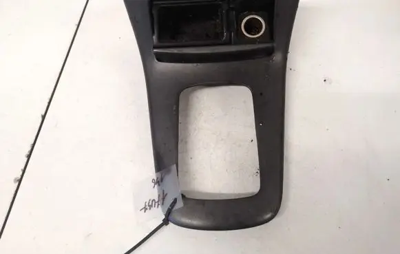 Toyota Avensis T250 Car ashtray bourbon8493