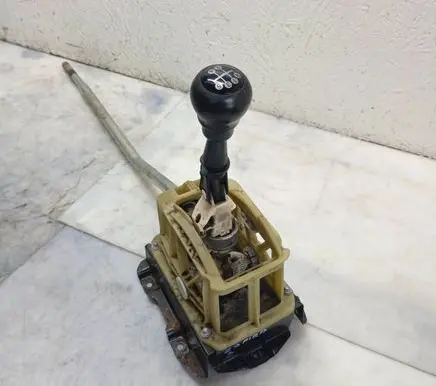 Opel Zafira A Gear shifter/selector 90581552 MK5298J