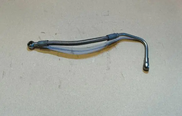 Coolant pipe/hose