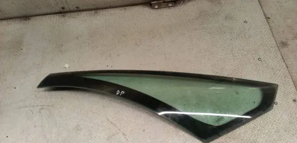 Citroen C3 Picasso Front triangle window/glass 