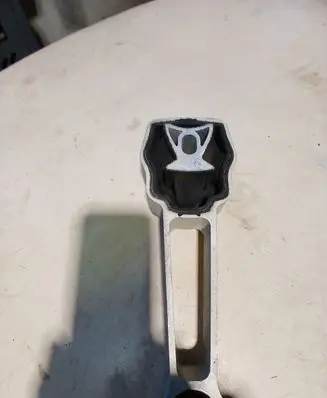 Volvo V60 Gearbox mount 31430444