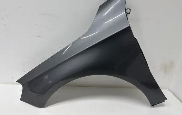 Mercedes-Benz A W176 Fender