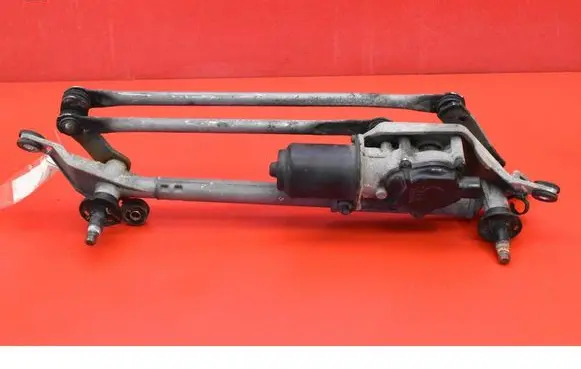 Honda FR-V Front wiper linkage and motor