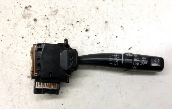 Toyota Corolla E110 Wiper control stalk 17A164