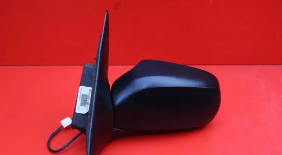 Mazda Tribute Front door electric wing mirror 015321