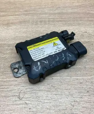 Audi A6 S6 C5 4B Headlight ballast module Xenon 10R022827