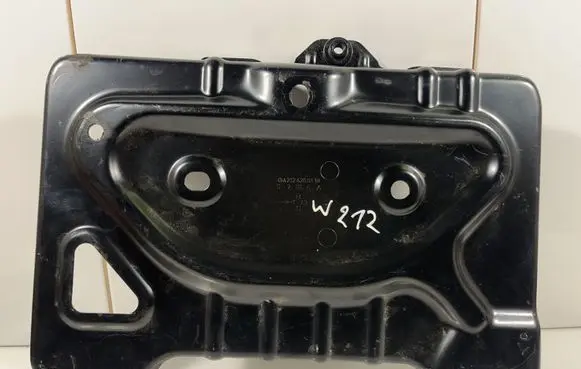 Mercedes-Benz E W212 Battery tray A2126200118