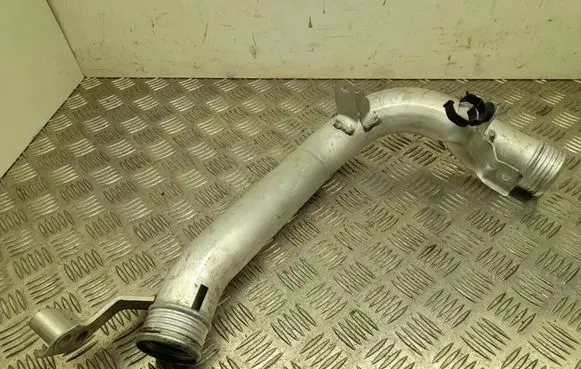 Volvo S90, V90 Air intake hose/pipe 31370288