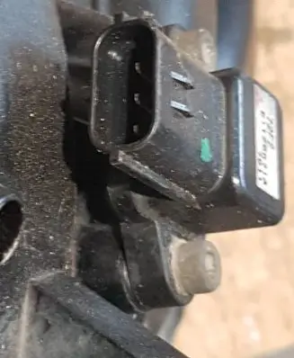 Suzuki Swift I Air pressure sensor E1T26571A