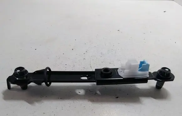 KIA Sportage Seat belt height adjuster 88890D7000