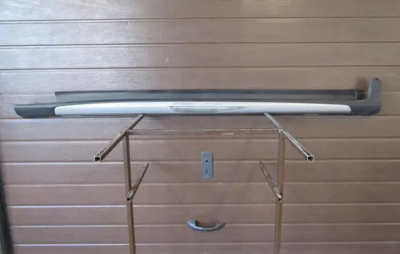 Ford Focus Front sill (body part) 