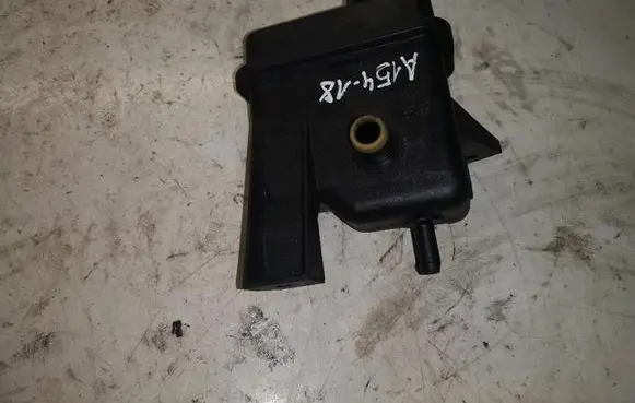 Volvo V40 Power steering fluid tank/reservoir 