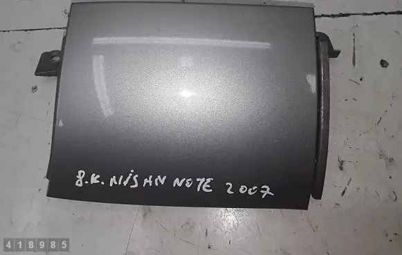 Nissan Note (E11) Rear/tail light trim molding 781299U01A