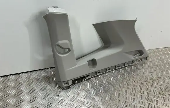 Volkswagen Tiguan Allspace (D)pillar trim (top) 5NN867288 112136A2