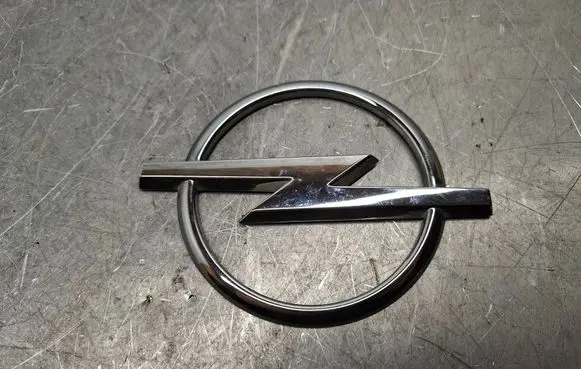 Opel Signum Manufacturers badge/model letters 24467407