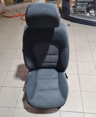 Front passenger seat