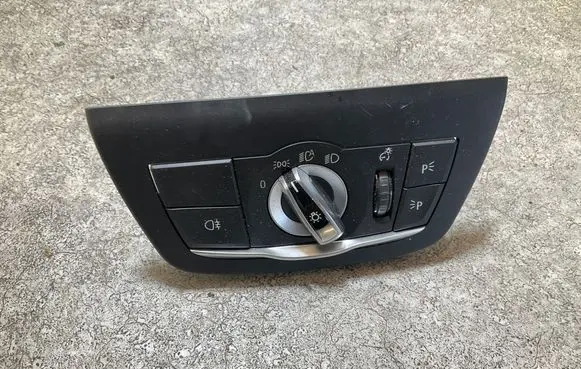 Light switch