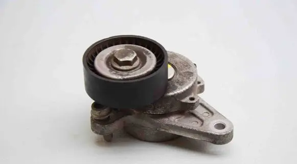 Volkswagen Tiguan Timing belt tensioner 04L903315D